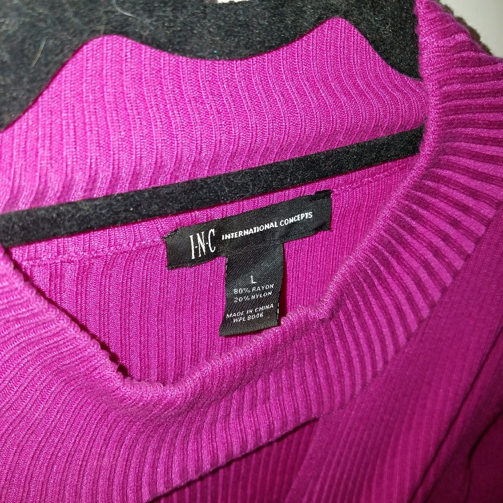 Sweater - Picture 2 of 2